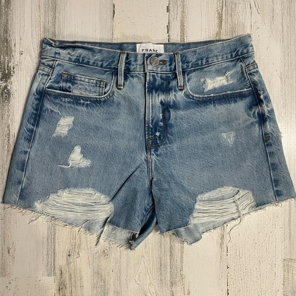 FRAME | Size 26 distressed shorts
